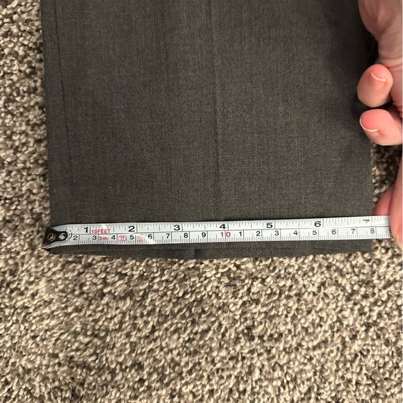 Ann Taylor Loft Zoe Pants. Women’s 4. - Picture 7 of 9